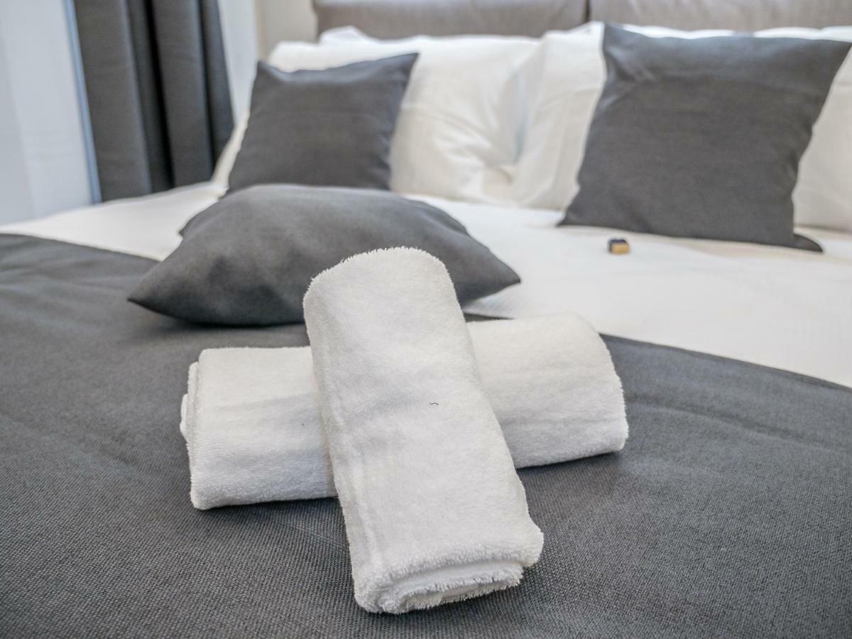 סאבונה My Luxury Suites מראה חיצוני תמונה